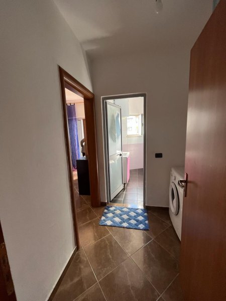 Shitet , Apartament 1+1 , Unaza e Re , Tirane