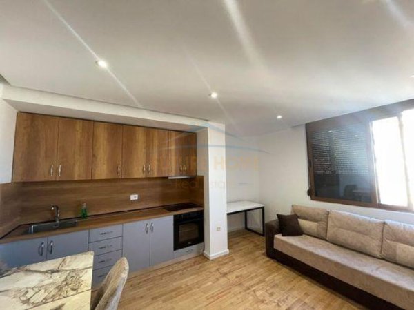 Qera, Apartament 2+1 , Restorant Fresku , Tirane