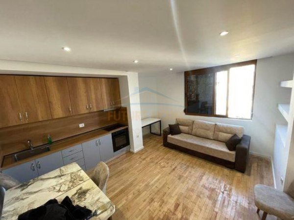 Qera, Apartament 2+1 , Restorant Fresku , Tirane