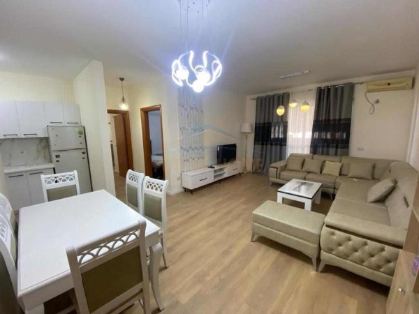 Qera , Apartament 2+1+2 , Rruga e Kavajes , Tirane