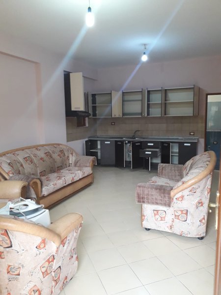 Apartament me qera 2+1 (Fresk) 30.000 ALL