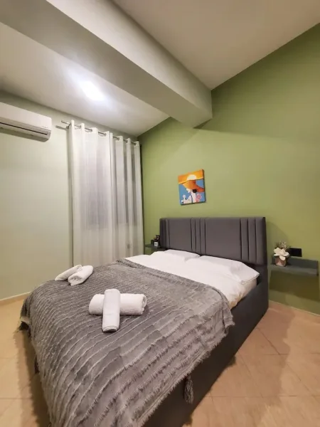 Qera, Apartament 2+1 , Rruga e Kavajes, Tirane