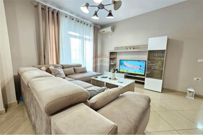 Apartament 2+1 me qira tek Rruga e Elbasanit!