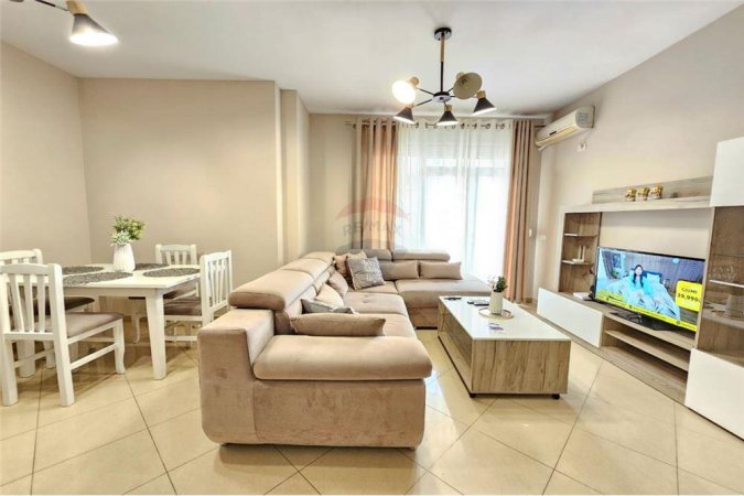 Apartament 2+1 me qira tek Rruga e Elbasanit!