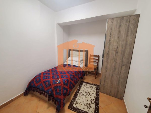 APARTAMENT 1+1 NE VOLLGA DURRES, PER QIRA!