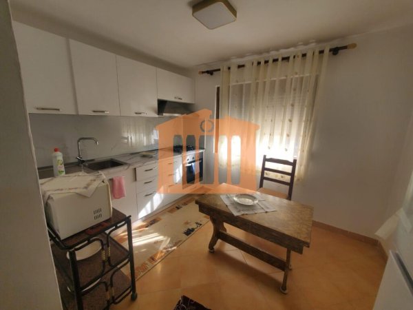 APARTAMENT 1+1 NE VOLLGA DURRES, PER QIRA!