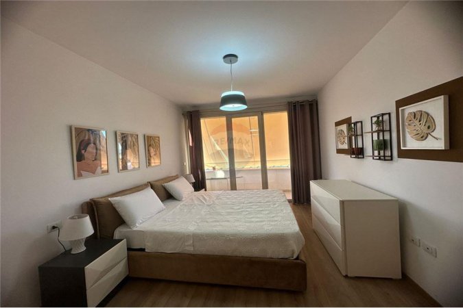 Super apartament 3+1 me 2 tualete dhe nje garderobe per qira te Drejtoria e Policise.