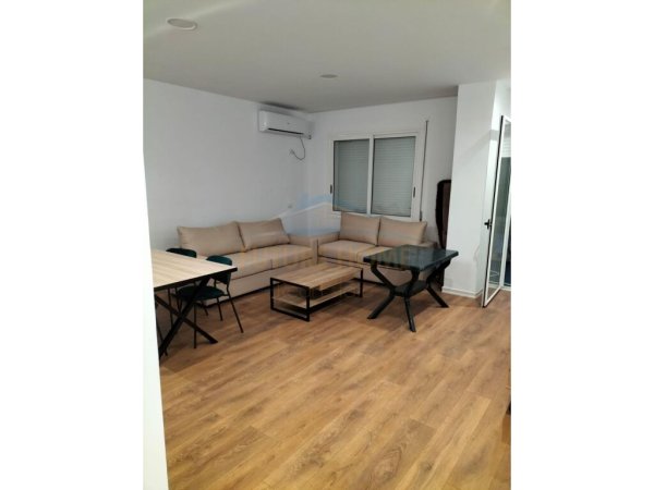 Shitet, Apartament 2+1+2,Xhamia,VLORE RV37859