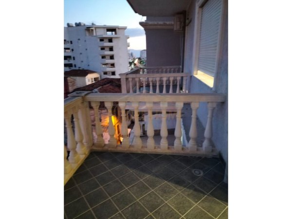 Shitet, Apartament 2+1+2,Xhamia,VLORE RV37859