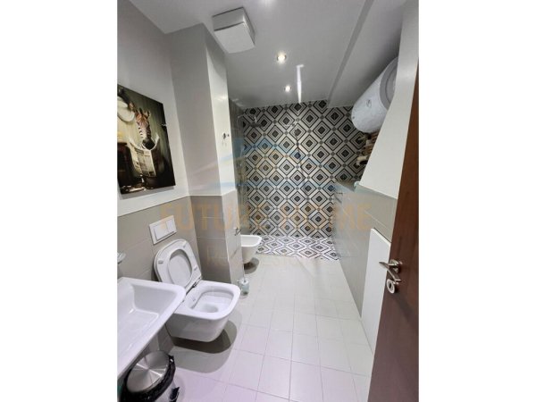 Qera , Apartament 1+1 , Square 21 , Tirane