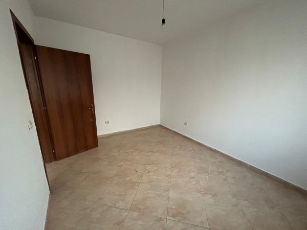 Apartament per shitje Tirane , Astir