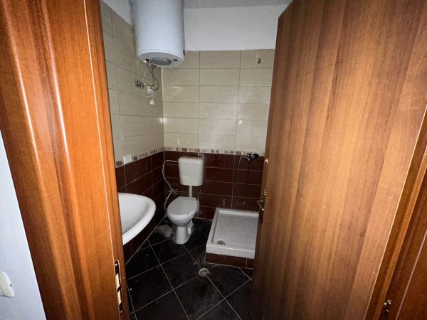 Apartament per shitje Tirane , Astir