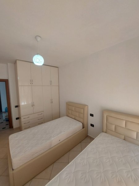 Shitet apartament 2+1+2, Astir, unaza e re