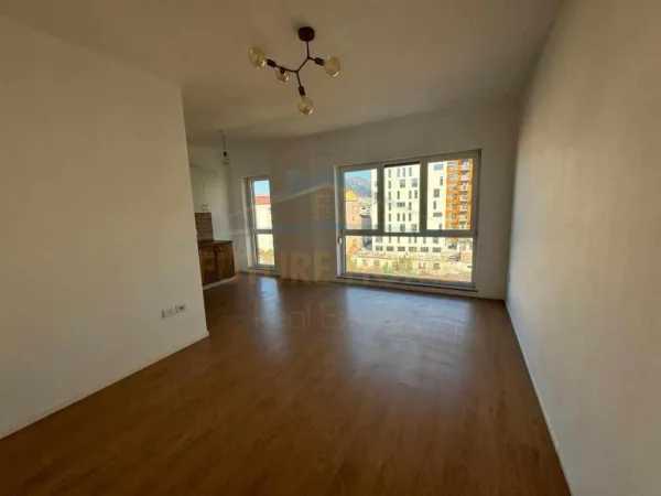 Qera, Apartament 1+1, Xhamlliku, Tiranë. UNA37980