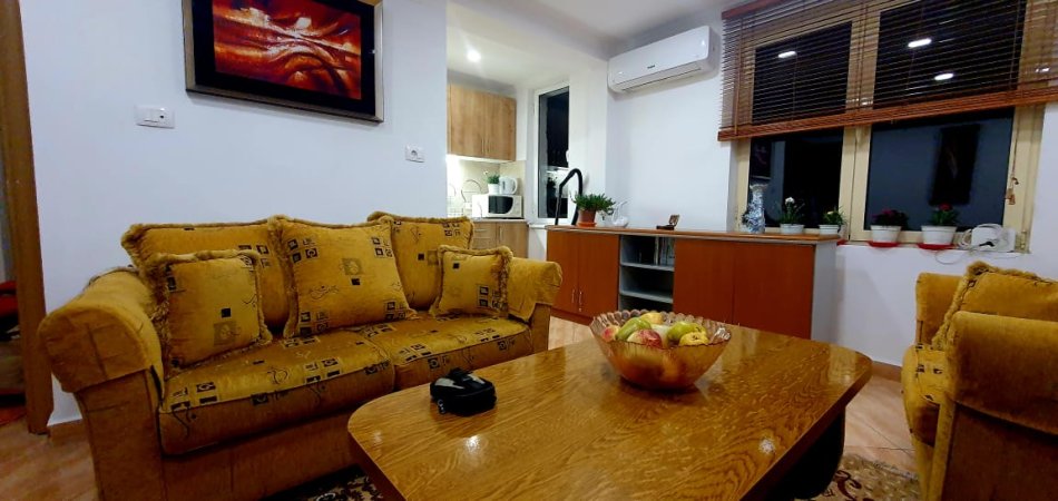 Apartament 1+1 Me Qera Tek Medreseja (ID B211213) Tirane