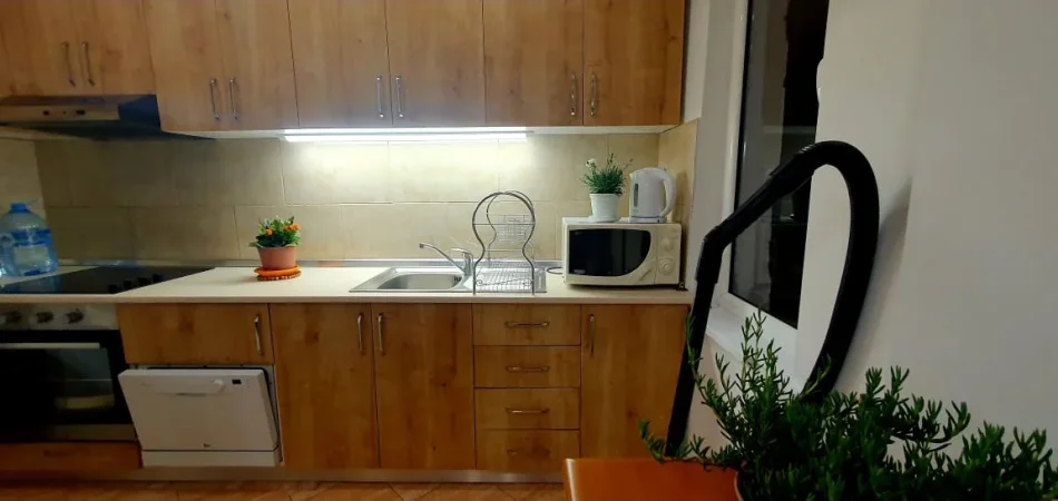 Apartament 1+1 Me Qera Tek Medreseja (ID B211213) Tirane