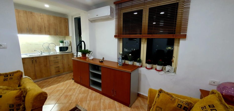 Apartament 1+1 Me Qera Tek Medreseja (ID B211213) Tirane