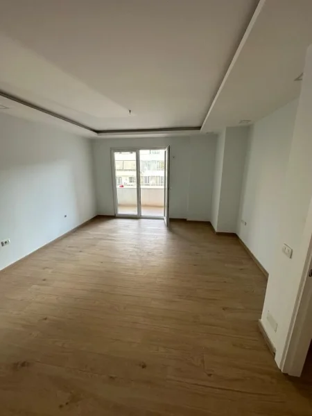 Apartament ne shitje!