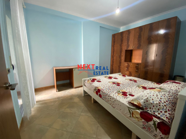 JEPET ME QERA AFATGJATE APARTAMENT 2+1 NE BULEVARDIN VLORE-SKELE