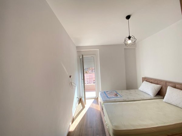 QERA APARTAMENT 1+1 RRUGA OSMAN MYDERRIZI TIRANE