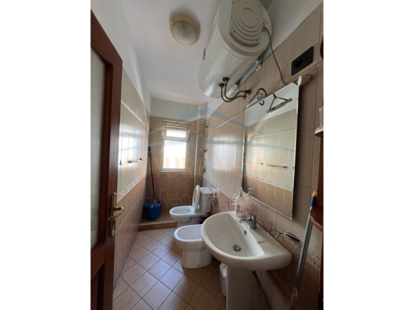 Qera , Apartament 2+1 , Myslym Shyri