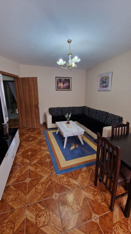 Apartament 1+1 Per Qira, Stadiumi Dinamo- 450 euro