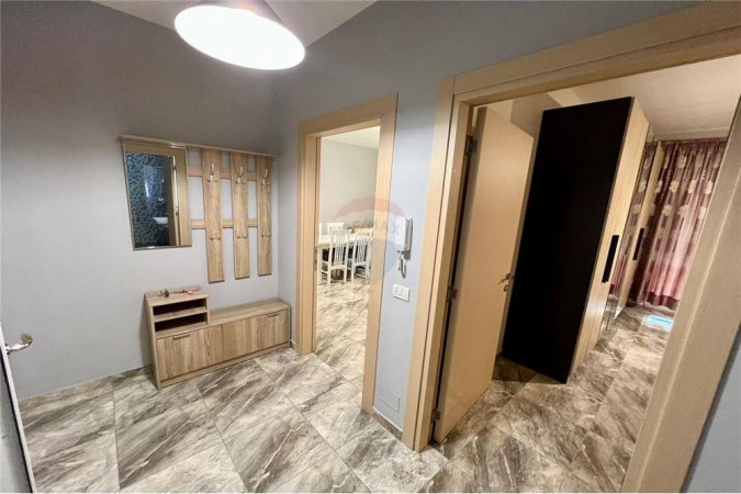 Apartament 1+1 me qera, Komuna e Parisit