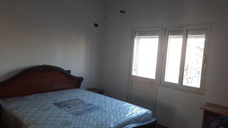 Apartament 3+1 me qera tek Ali Demi 600 euro