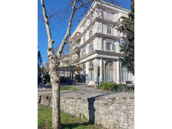 Qera, Apartament 1+1, Ura e Tabakëve, Tiranë. 500 EURO