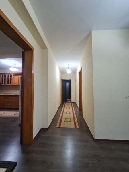 APARTAMENT 2+1 NE SHITJE NE ALI DEM