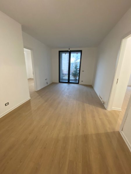 Qera, Apartament 2+1+2 për zyra, Rruga e Kavajes