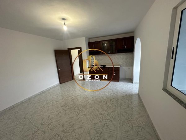 Shitet Apartament 1+1 Në Ali Dem, Afër Tregut Të Ri Elektrik!