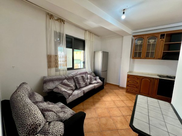 Qira Apartament 1+1, “Pazari i Ri”, Tiranë.