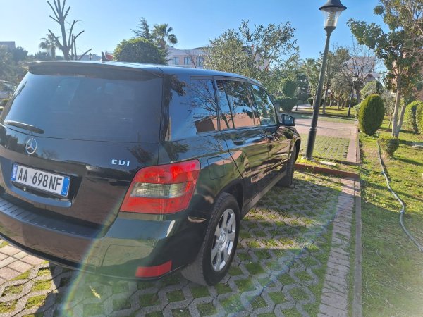 Shitet Mercedes-Benz GLK 200 vlera 12 500 eur