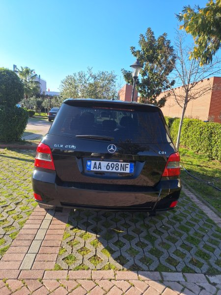 Shitet Mercedes-Benz GLK 200 vlera 12 500 eur