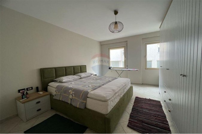 Apartament 1+1 per qira tek Liqeni i Thate!