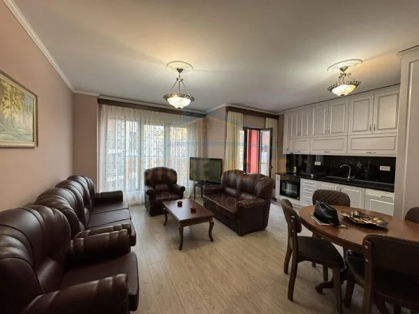 Qera, Apartament 1+1, Kodra e Diellit, Tiranë.UNA38047