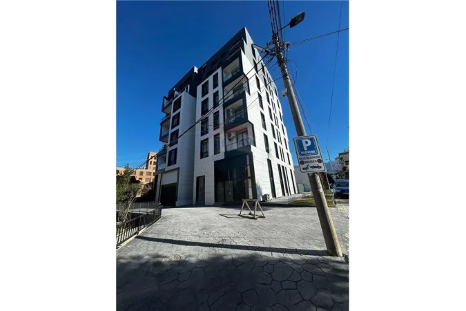 GARSONIERE ME QIRA ISH TREGU ELEKTRIK