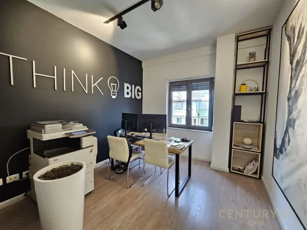 Japim me qira zyre tek Tirana Ring Center