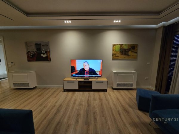 Apartament 2+1+Post parkimi tek Marko Bocari!!