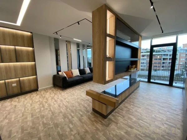 Japim me qira apartament modern 2+1+2+post parkimi tek Liqeni i Tiranes ne Rezidencen Lake View.