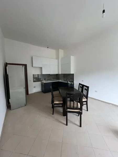 Apartament 2+1 Me Qera Ne Fresk (ID B220709) Tirane
