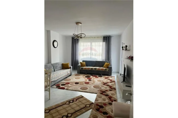 APARTAMENT 2+1 ME QIRA NE ASTIR