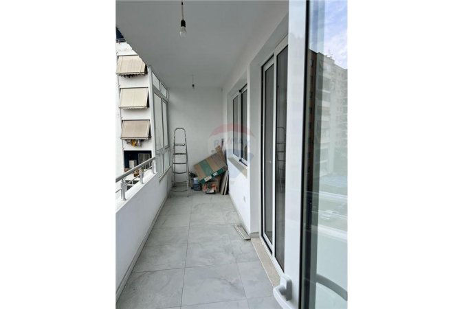 APARTAMENT 2+1 ME QIRA NE ASTIR