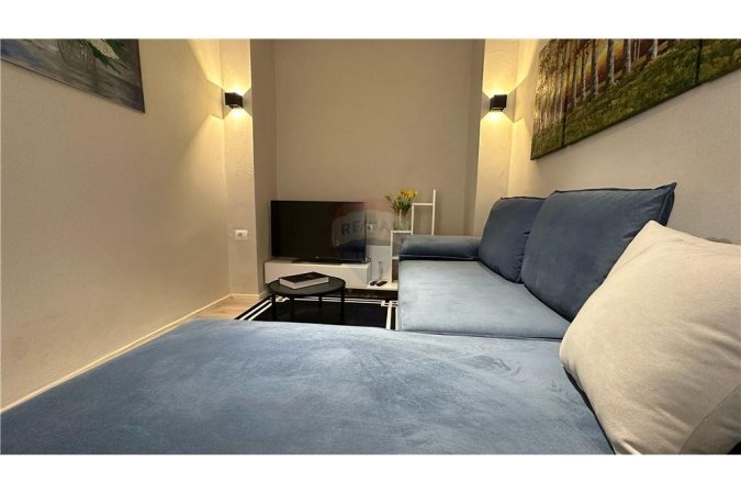 Apartament 1+1+post parkimi Rruga e Dibres