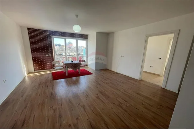 Apartament 2+1+2 per qira tek Ali Demi