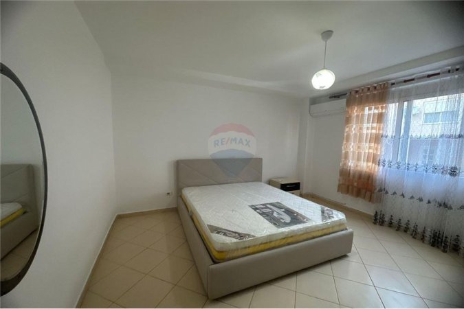 Apartament 1+1 per qira te Liqeni i Thate