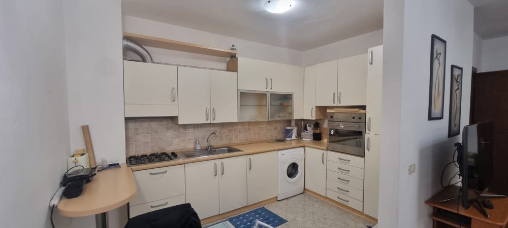 Apartament 1+1 Me Qera Tek Pazari I Ri (ID B210574) Tirane