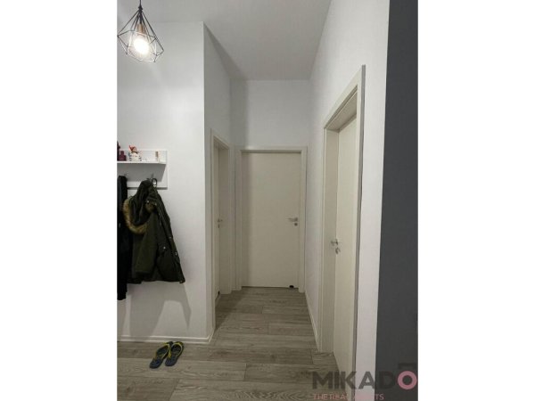 Jepet me qira Apartament 2+1 tek Kompleksi "Mangalem", Ali Dem!