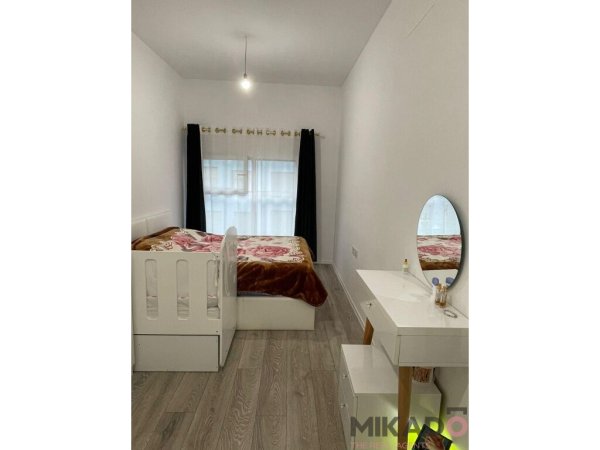 Jepet me qira Apartament 2+1 tek Kompleksi "Mangalem", Ali Dem!